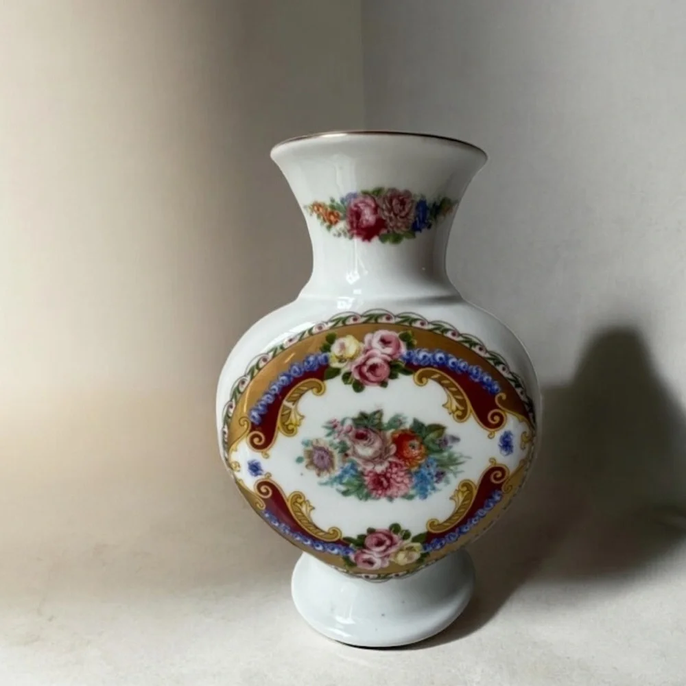 Limoges Depos decorazione exclusiva T Limoges floral vase 6 1/6”
